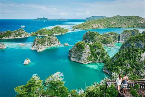 best islands in asia